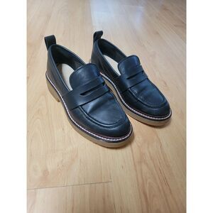 Everlane Black Leather Penny Loafers with Tan Sole